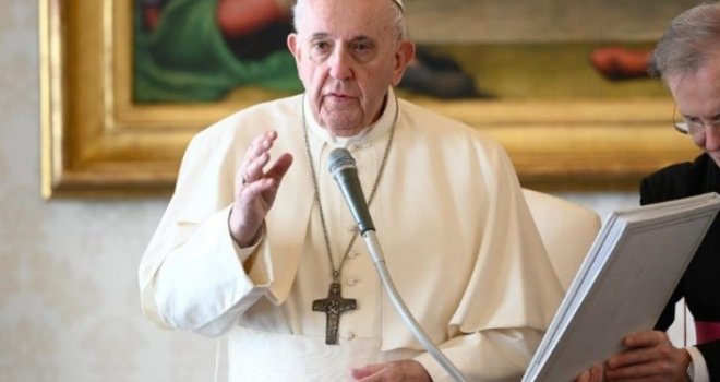 Papa Franjo o sistematskom seksualnom zlostavljanju u Katoličkoj crkvi u Francuskoj: 'Ovo je vrijeme za sram'