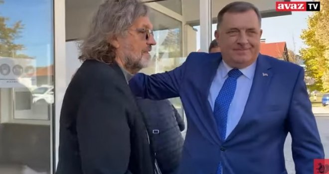 Kusturica u društvu s Dodikom 'izrešeta' novinarku: Ko si ti, jesi li špijun, odakle si... Iz kojeg Sarajeva?!  