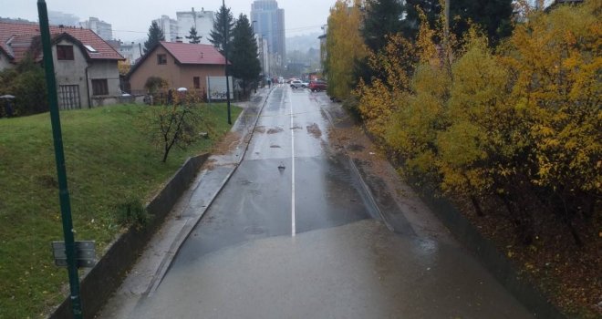 Izdato upozorenje zbog obilnih padavina, moguće poplave u nekim dijelovima BiH