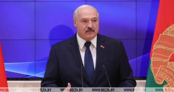 Lukašenko poručio migrantima da ih neće tjerati: 'Ako želite ići na zapad, nećemo vas zadržavati, gušiti, tući....'