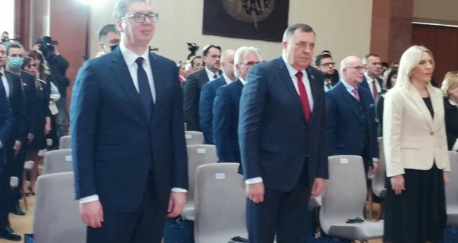 I Vučić se 'ukazao' na obilježavanju Dana državnosti: Cvijanović odlikovana, Dodik neraspoložen?!