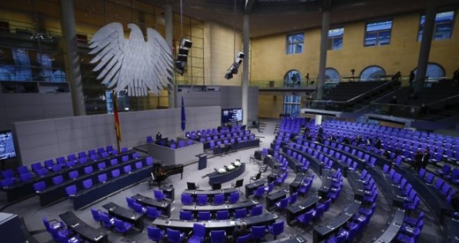 Usvojena rezolucija o BiH u Bundestagu, Dodik i Čović ocijenjeni kao glavni krivci