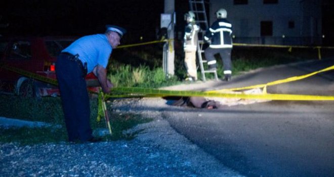 Tragedija u BiH: Zapalio kuću pa se raznio bombom
