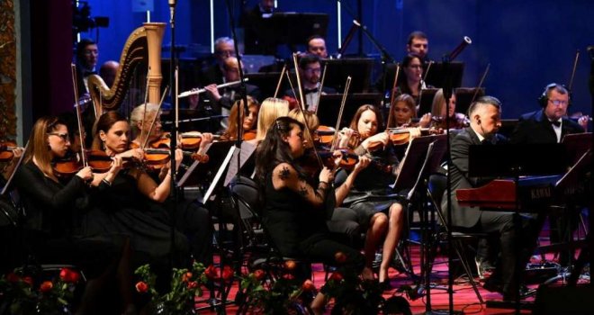 Koncert Sarajevske filharmonije za Novu godinu - najljepši poklon Grada građanima i turistima