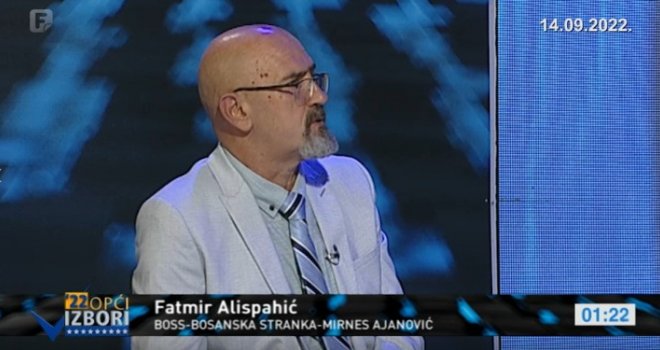 Bijeli Audi sa xenon svjetlima preprečio mu put: Fatmir Alispahić, nakon debate na FTV, doživio neugodnost na cesti...  