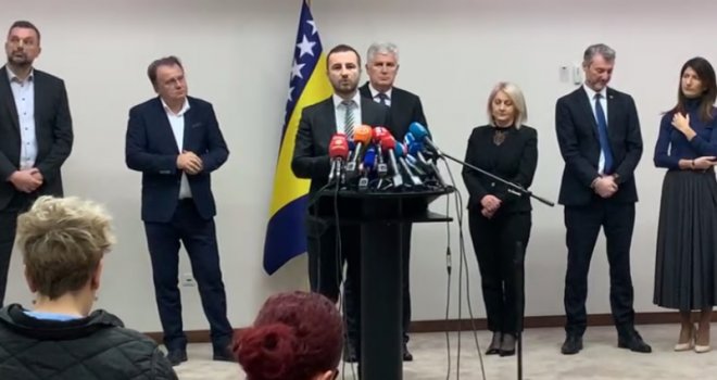Efendić otkrio detalje o rasporedu pozicija: Osmorka bi mogla imati četiri ministra u Vijeću ministara