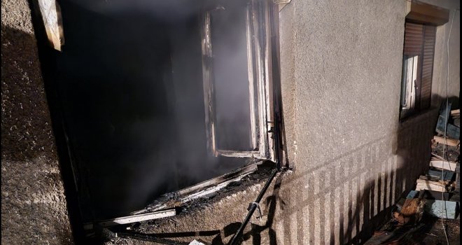 Požar u zeničkom naselju Brist: Poginuo 49-godišnji muškarac
