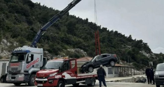 Vozač BMW pušten na slobodu: Otkrilo se i zašto suvozačica nije uspjela izaći iz auta