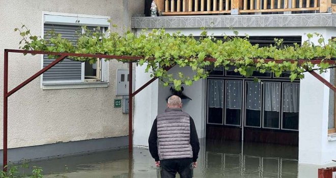 Porast vodostaja na svim vodnim tokovima na području USK