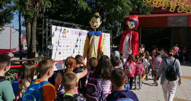 Počelo  XII bugojansko lutkarsko bijenale, publika ima priliku uživati u bogatom takmičarskom ali i pratećem programu