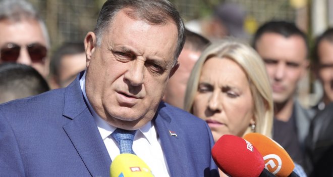 Šokirani Dodik krivi 'promuslimanske lobiste': 'Vidim recidive Bidenove administracije, ne mogu oni da odlučuju o nama!'