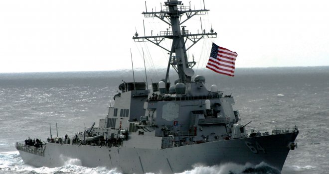 Pentagon potvrdio: Napadnut američki ratni brod u Crvenom moru
