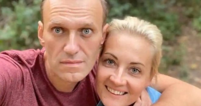 Ko je lijepa supruga Alekseja Navaljnog? Zaljubili se na prvi pogled prije 25 godina, do zadnjeg dana borila se za njega 