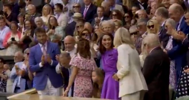 Pogledajte reakciju publike kada se Kate Middleton pojavila na Wimbledonu