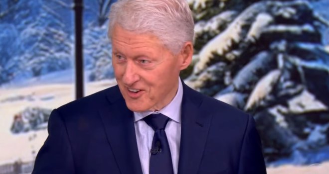 Bill Clinton hospitaliziran u bolnici u Washingtonu, drže ga na posmatranju