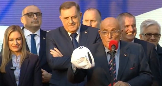 Rudolph Giuliani se obratio na mitingu u Banjaluci i zahvalio na ljubavi prema Americi: 'Imate sjajno rukovodstvo!'