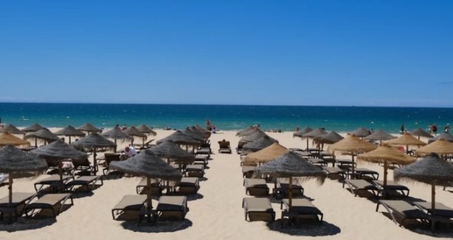 Destinacija za svačiji džep:  Predivne pješčane plaže, a kafa samo jedan euro