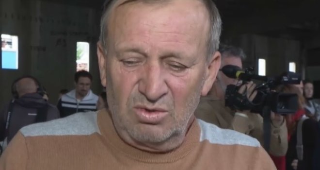 Safet Gabeljić u Srebrenici ukopava brata: 'Nakon 30 godina, njegove kosti pronašli smo na smetljištu u Han Pijesku'