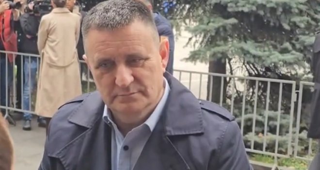 'Trudio sam se da mu nađem lijek za ovu bolest': I dr. Vlado Đajić došao na komemoraciju Halidu Bešliću