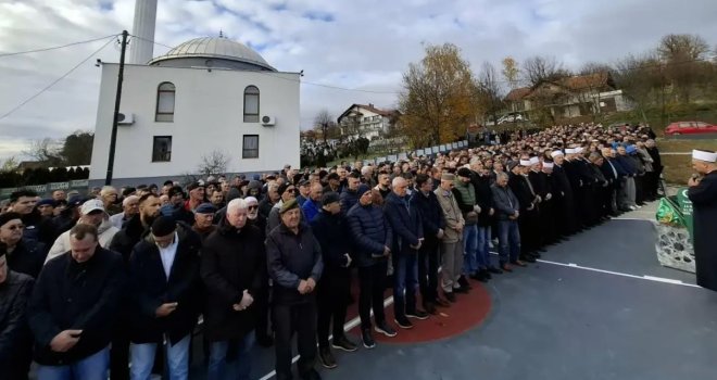 Klanjana dženaza ubijenoj Aldini Jahić