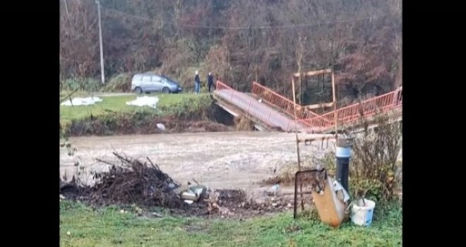 Sprema se haos: Nabujala rijeka odnijela most, nagli porast vodostaja Daragače i Željeznice
