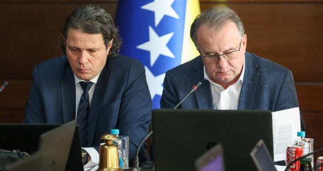 Lijepa vijest za kraj godine, Kraljević potvrdio: Penzije u Federaciji će rasti, evo i za koliko posto...