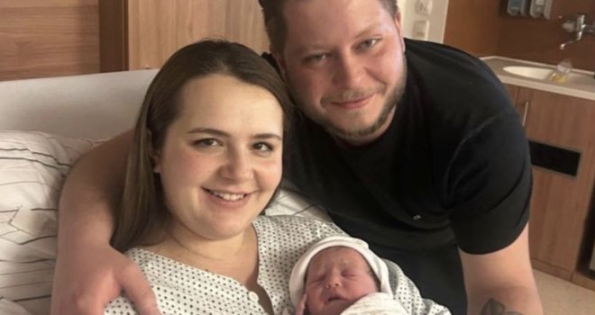 Prva beba u Austriji porijeklom iz BiH: Tata je želio gledati vatromet, a onda je dobio najsjajniju zvijezdu