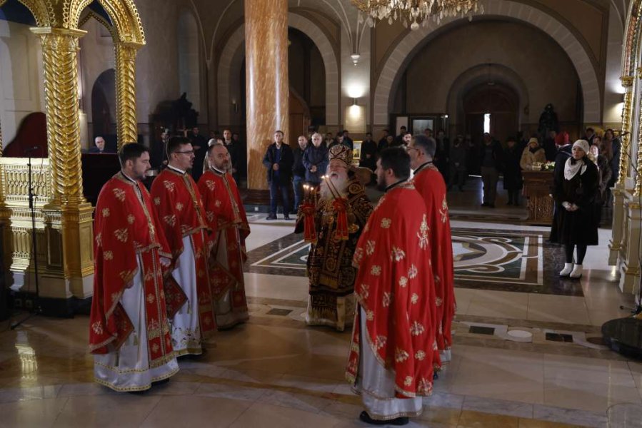 liturgija-pravoslavni-bozic-2