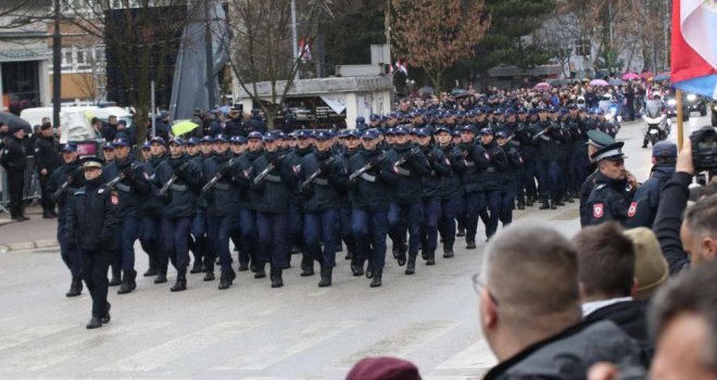 Obilježavanje 9. januara: Demostracija sile i kontinuitet političkog prkosa za trajne podjele u BiH! 