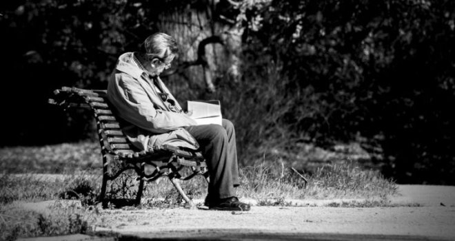 Evo kako i pod kojim uslovima udovac ima pravo na porodičnu penziju