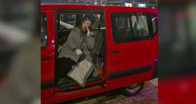 Policija privela aktiviste zbog ometanja koncerta Ane Bekute: 'Kome pjevaš, narodu ili vlasti?'