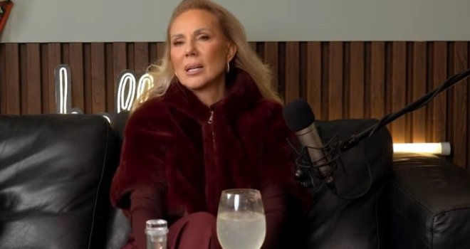 Lepa Brena otvoreno o seksu sa Bobom Živojinovićem: 'Šest dana nismo izašli iz sobe, renovirali su hotel nakon toga...'