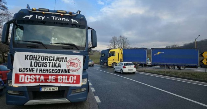 'Dosta je bilo': Blokiran i GP Maljevac, kamioni iz Hrvatske mogu ući, ali dalje ne mogu... Stigla i policija 