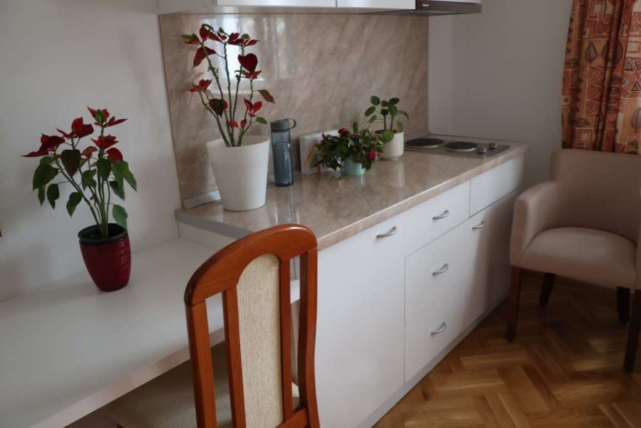 dom-za-starije-3-fena