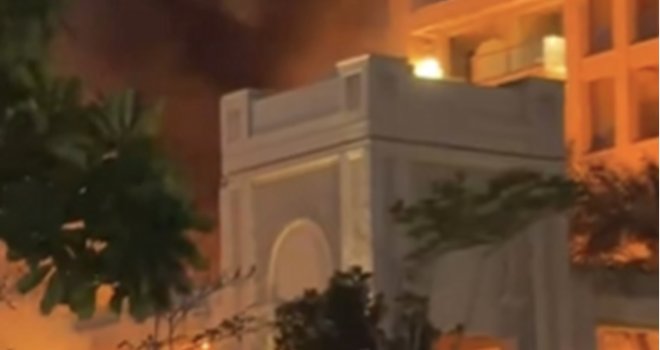 Gori luksuzni hotel u Dubaiju: Požar izbio nakon raketnog napada iz Irana