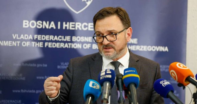 Hasičević upozorava: Cijena dizela mogla bi preći tri KM po litru