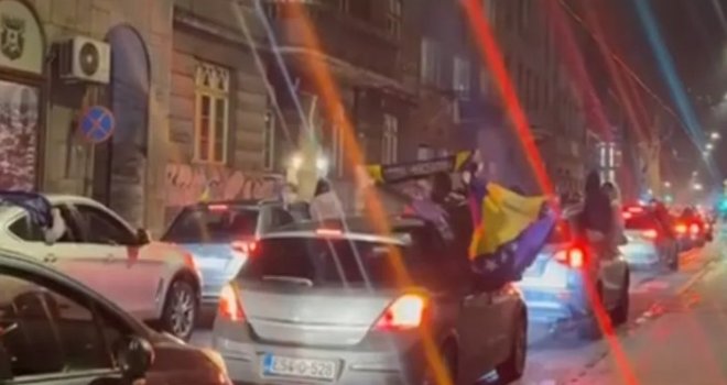 Noćas nema spavanja, ludilo je počelo: Pobjeda Zmajeva izazvala euforiju u cijeloj BiH! Ovako je u Sarajevu...