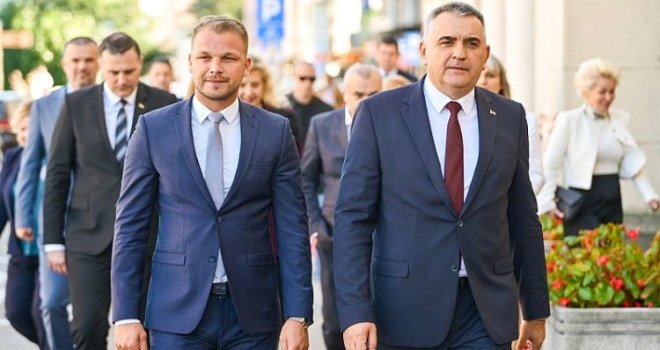 Sukob eskalira, Minić poručio Stanivukoviću: 'Bit ću u Kući Milanovića. Čekam te, ako smiješ!'