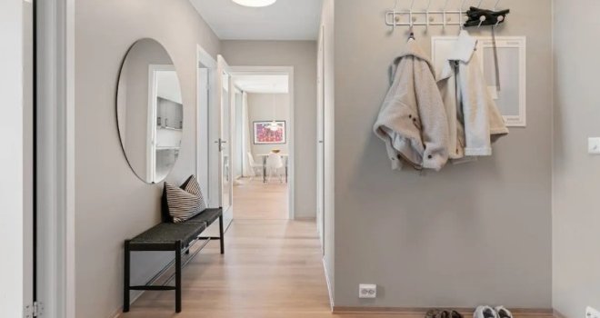 Ogledalo u hodniku je 'magnet za novac': Uradite OVO večeras i gledajte kako besparica napušta vaš dom već od sutra