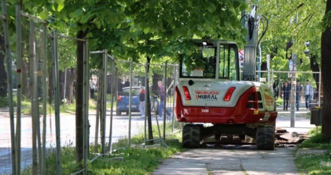 Uskoro u potpuno novom ruhu: Počeli radovi na popločavanju Vilsonovog šetališta