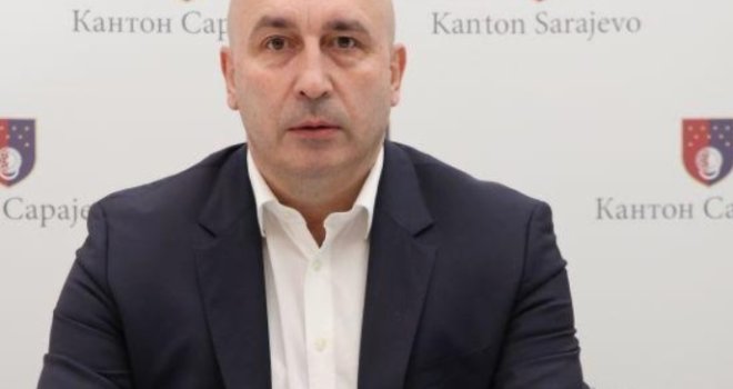 Osmanović pokrenuo inicijativu: Branitelji u KS ne bi plaćali legalizaciju objekata