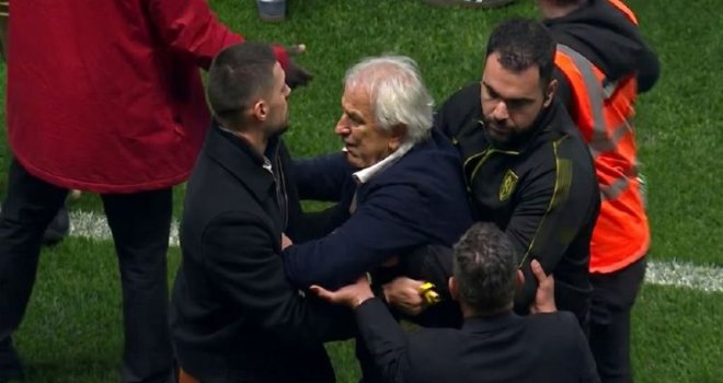 Vaha Halilhodžić (74) sam krenuo na huligane: 'Bio sam u ratu, ovo je ništa!'