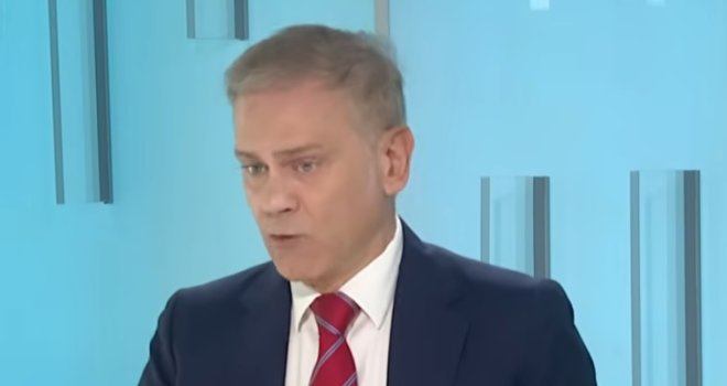 Stefanović optužio Vučića za organizovanje spornog čarter leta: Bruka i sramota za Srbiju