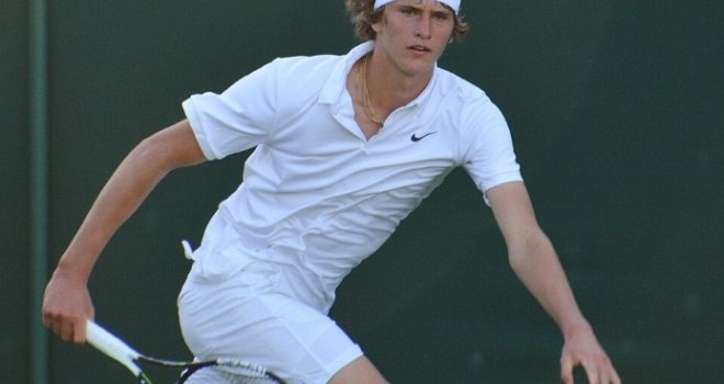 Alexander Zverev izborio svoje drugo finale Roland Garrosa, nakon četiri seta savladao Jakuba Menšika 