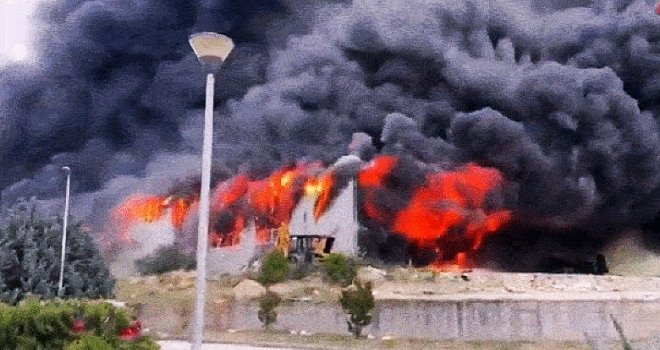 Zbog posljedica požara na Uborku građanima upućene zdravstvene preporuke: Evo kada se javiti ljekaru