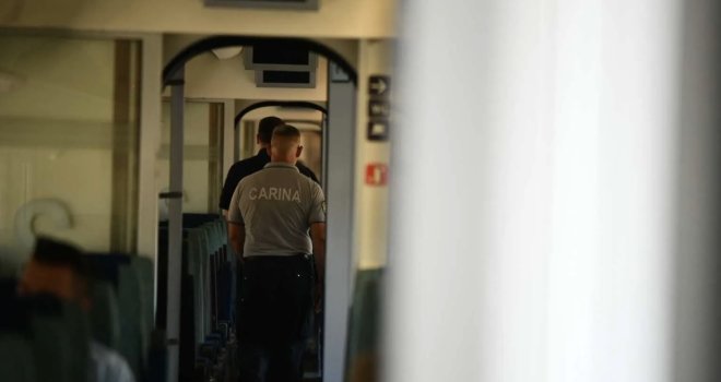 Na granici zaustavljen voz iz Sarajeva za Ploče, u toaletu pronađeno šest migranata