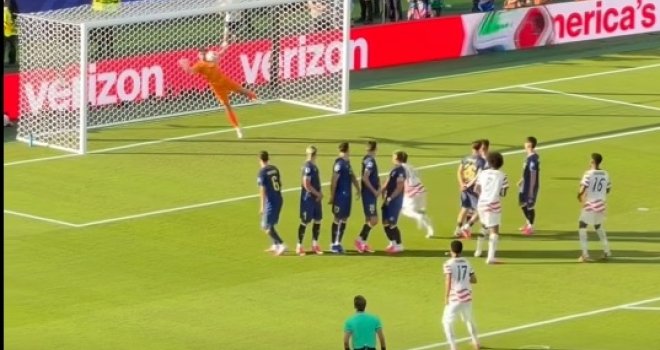 Američki reprezentativac otkrio zašto je mijenjao kopačke prije pogotka koji je 'presudio' BiH