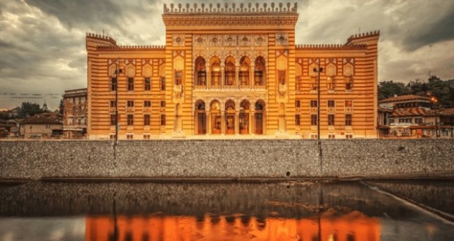 Iščekujući nove varvare: Knjige i originali čuvaju  Sarajevo