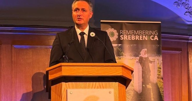 Govor Denisa Bećirovića u Londonu: 'Čuvajući istinu o genocidu nad Bošnjacima, mi čuvamo i moralne temelje Evrope'