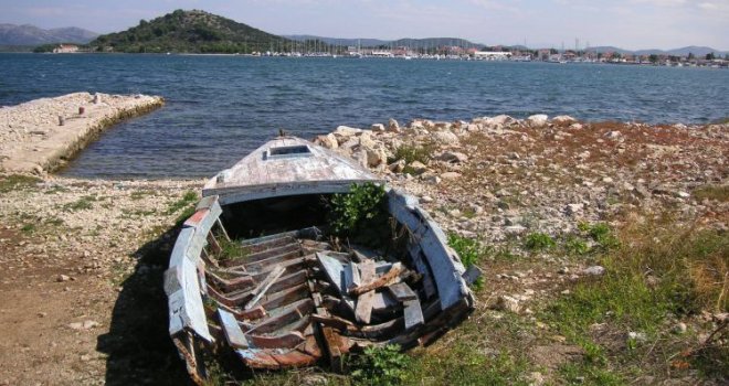 Haos na Jadranu: 'Izlijevaju nam fekalije u more, ne možemo naći plažu bez straha da ne dobijemo kožni osip'